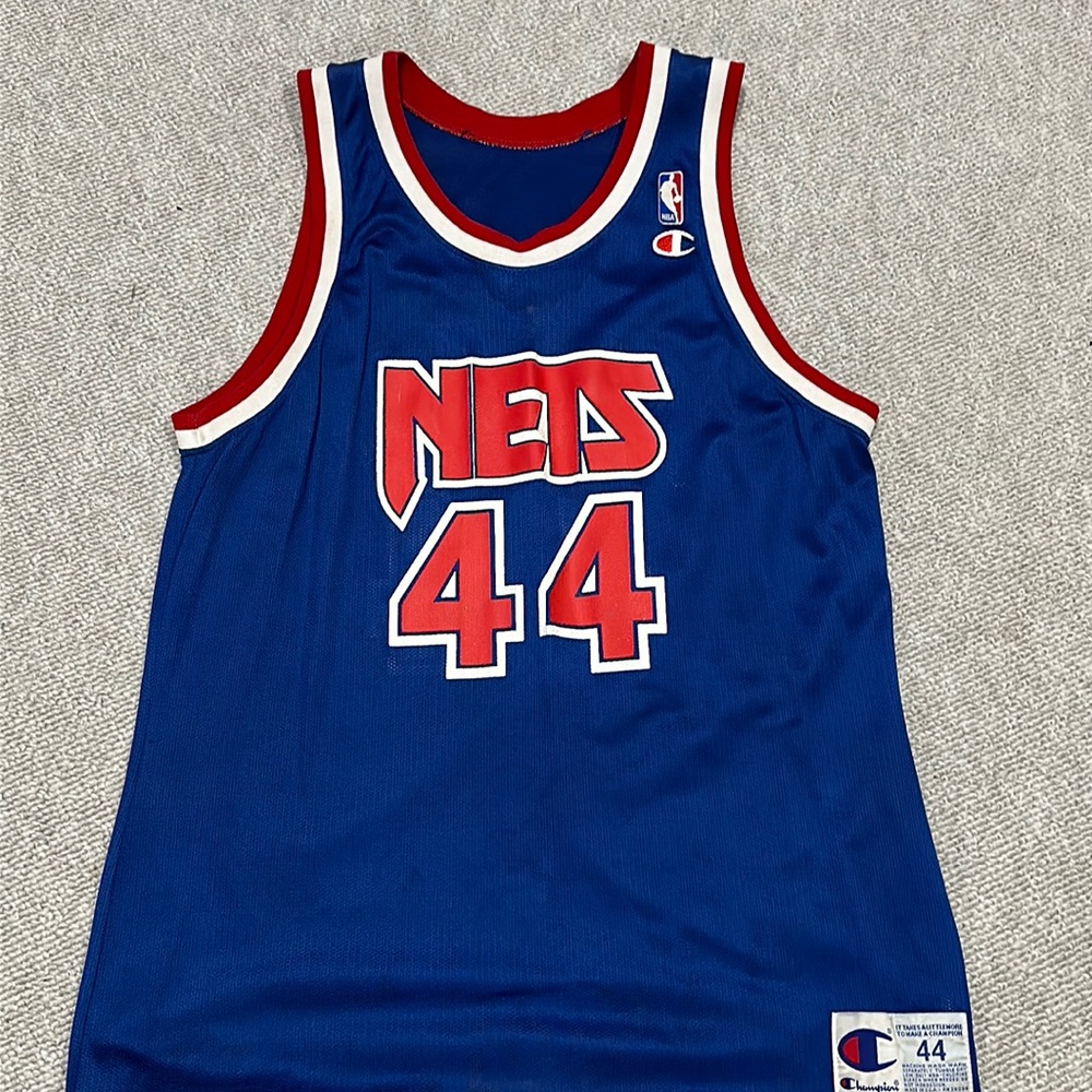 Derrick Coleman nets jersey
